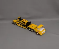 Tonka 11 1/4" 1970s Yellow Low Boy Trailer Truck W/Bulldozer Pressed Steel