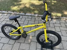 GT Bikes Air Yellow Bmx Trick Bike Boys Grind Bicycle