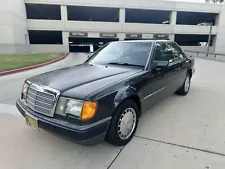 1992 Mercedes-Benz 300-Series CE