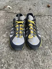 NIKE AIR HUMARA 17 BLACK WHITE GREY SILVER MAIZE YELLOW TERRA AJ1102-001 9.5