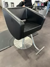 10 hair salon styling chairs