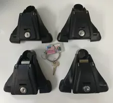 Yakima Q-Towers Roof Rack Set of 4 - With Pads, Locks & Key EUC