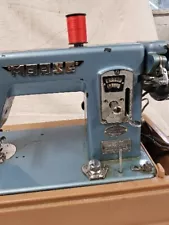 1971 Morse sewing machine in BLUE - Mod R-5L 73095 Heavy Duty - Speed Dial.