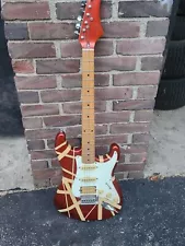 VINTAGE ELECTRIC GUITAR MAKO TRADITIONALS EDDIE VAN HALEN