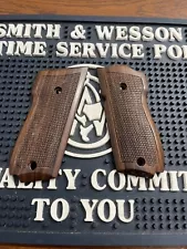 AJE/Eagle Grips Wooden Grips For Smith & Wesson Model 39/39-2