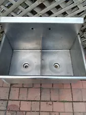 used commercial stainless steel sink For Sale Near Me Only