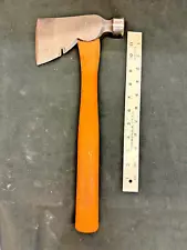 Large TRUE TEMPER No.R2S Carpenter's Hatchet with original handle.