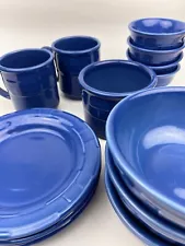 Longaberger Pottery Woven Traditions Cornflower Blue Pottery 17 Pieces