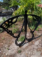 Outdoor Garden Sculpture