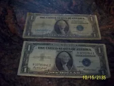 USA One $ Silver certificate, Lot of Two, One Series 1935 F, One Series 1935G