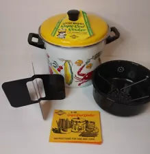 1972 West Bend Cookware Cape Cod Cooker 8 qt Enamel Steamer Crab Lobster MCM