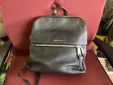 Michael Kors Rhea Zip Medium Slim Leather Black Backpack