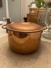 Vintage copper pot With lid