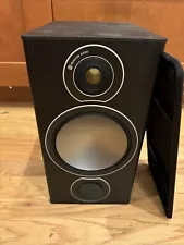 ONE Monitor Audio Bronze 2 Bookshelf Speaker Black Finish 13.5 x 7 x 11