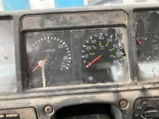 2000-2003 Volvo VNL Speedometer Instrument Cluster - Used