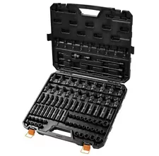 Socket Set