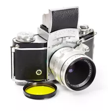 Exakta Varex IIa SLR 35mm Film Camera with Zeiss Jena Tessar 2.8/50mm No.960996