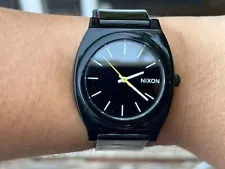 Nixon Mens Minimal the Time Teller Watch,Rubber Band,Runs