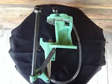 REDDING T-7 RELOADING PRESS WITH TURRET HEAD AND BUSHINGS