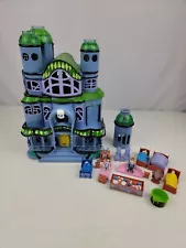 Trendmasters Vintage 1997 Casper the Ghost Whipstaff Manor Toy Playset