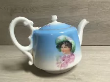 ANTIQUE RUSSIAN FRANCIS GARDNER PORCELAIN TEAPOT -C.1800s