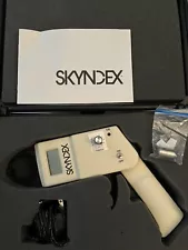 SKYNDEX SYSTEM 1 PROFESSIONAL SKINFOLD CALIPER Body Fat Calculator and Case Box