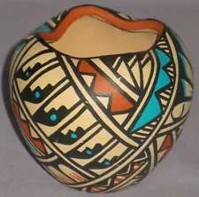 SOUTHWEST INDIAN POTTERY VASE ARTIST SIGNED ROSETTA JEMEZ NM 3 1/2"HIGH