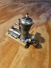 Vintage 1937 Bunch Gwin Aero Model Airplane Engine