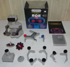 Nintendo NES R.O.B. Rob the Robot Robotic Operating Buddy w/ ORIGINAL BOX!!