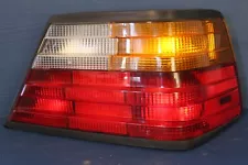 Mercedes Benz W124 1989-93 Sedan & Coupe 300E 400E Right Tail Light (For: 1993 Mercedes-Benz 400E)