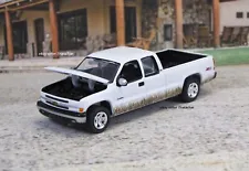 Chevy Truck 1999- 2007 Chevrolet Silverado Extended Cab Pick-up 1/64 Scale LE I