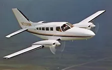 CESSNA AIRCRAFT CN-402 / AIRPLANE / AIRPORT