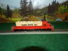 HO Scale , Athearn , Illinois Central Gulf ,Diesel Engine Rd#6030, DCC .