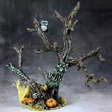 Reaper Dark Heaven Legends 03692 Halloween Tree Treant Pumpkin Plant Monster Ent