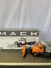 FIRST GEAR - PENNA PA TURNPIKE MACK R-MODEL DUMP TRUCK / PLOW / CHAINS (C17)