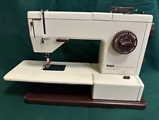 Pfaff Sewing Machine Synchromatic Type 1217