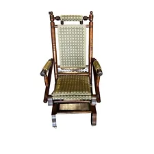 Antique Victorian Solid Turned Wood Rocking Chair Rocker Eastlake Style