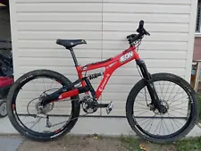 Ellsworth AEON Isis Mountain Bike MTB 26 Made In USA 15 SMALL RACEFACE FOX WTB