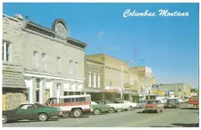 ( 8231 ) Old Postcard - Cars Downtown By Stores on 4th Street Columbus Montana