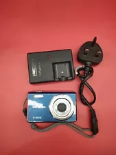 Olympus X-925 Digital 12 Megapixel Tested & Working Case, 2GB card and charger.