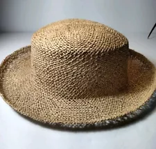 Women's Natural Straw Hat Unbranded The Inner Rim Is 7" In Diameter