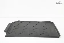 2022 VOLVO VNL860 D13 LOWER FLOOR CENTER MAT RUBBER 84585786 OEM