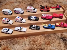 OLD Hot WHEELS, Police/Fire/Rescue Themed Set With Display STAND