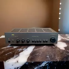 NAD 3020A Stereo Integrated Amplifier Working