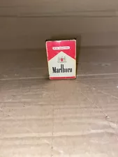 Vintage Marlboro Cigarettes ‘Choice Quality’ Mini Ashtray Personal Pocket Tray