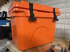 ORCA COOLER Blaze 20 Quart Orange