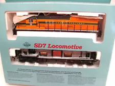 New! Life-Like Proto 2000 EMD SD7 Great Northern 569 8096 Diesel Engine HO Loco