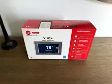 Trane XL824 Connected Programmable Wi-Fi/Zwave+ Thermostat (TCONT824AS52DC)