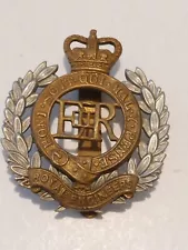 ROYAL ENGINEERS Bi METAL CAP BADGE..QUEENS CROWN..45mm x 38mm