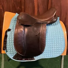 Imported English Brown Leather Native Pony Saddle Mountain & Moorland 17” Seat